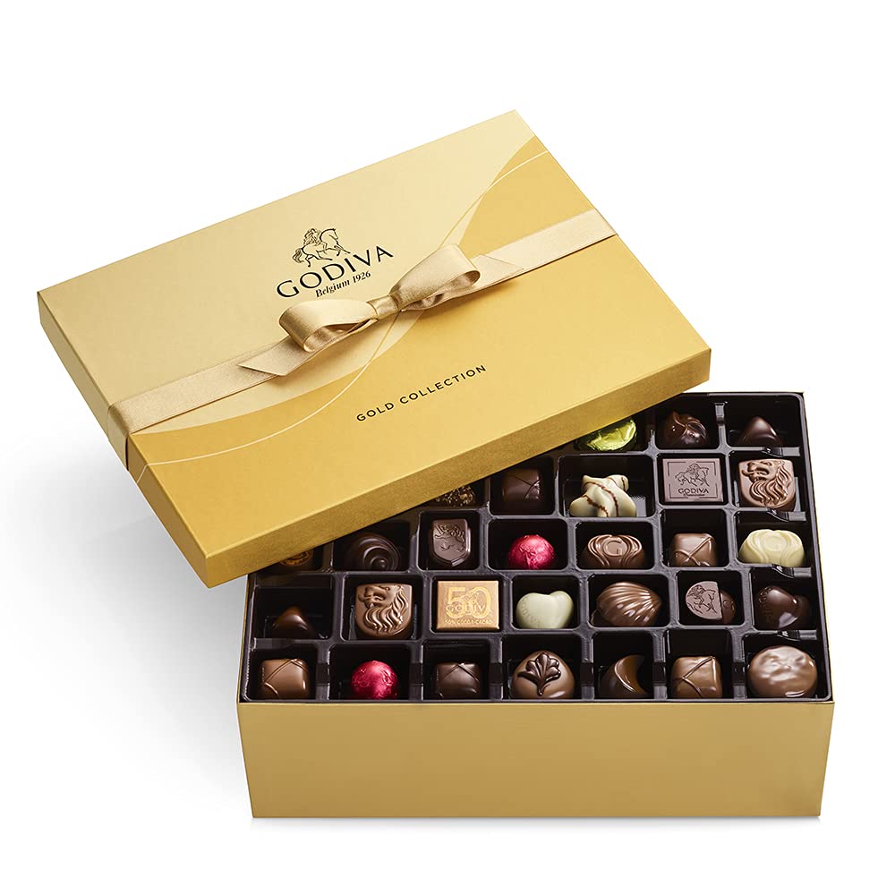 Godiva Chocolatier Chocolate Gold Gift Box, Assorted, 105 pc